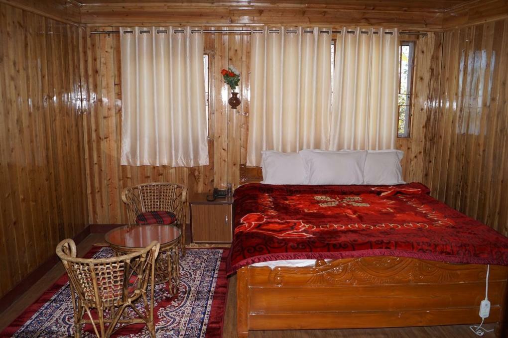 Nirala Guest House Дарджилінг Екстер'єр фото
